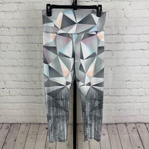 Evolution and Creation Geometric Print Capri Length Leggings Size Medium